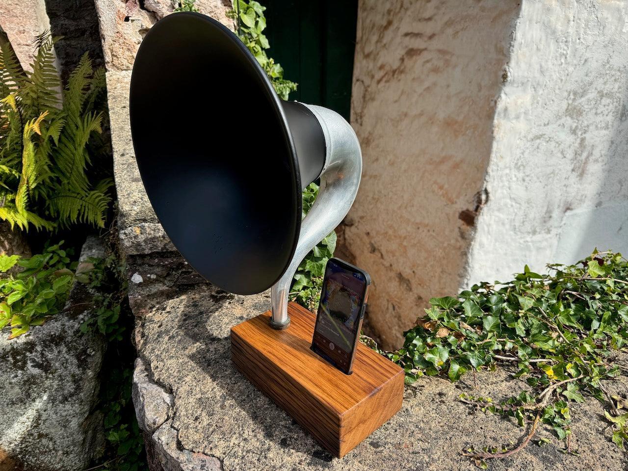 Amplificateur acoustique de klaxon de haut-parleur de phonographe pour téléphones intelligents