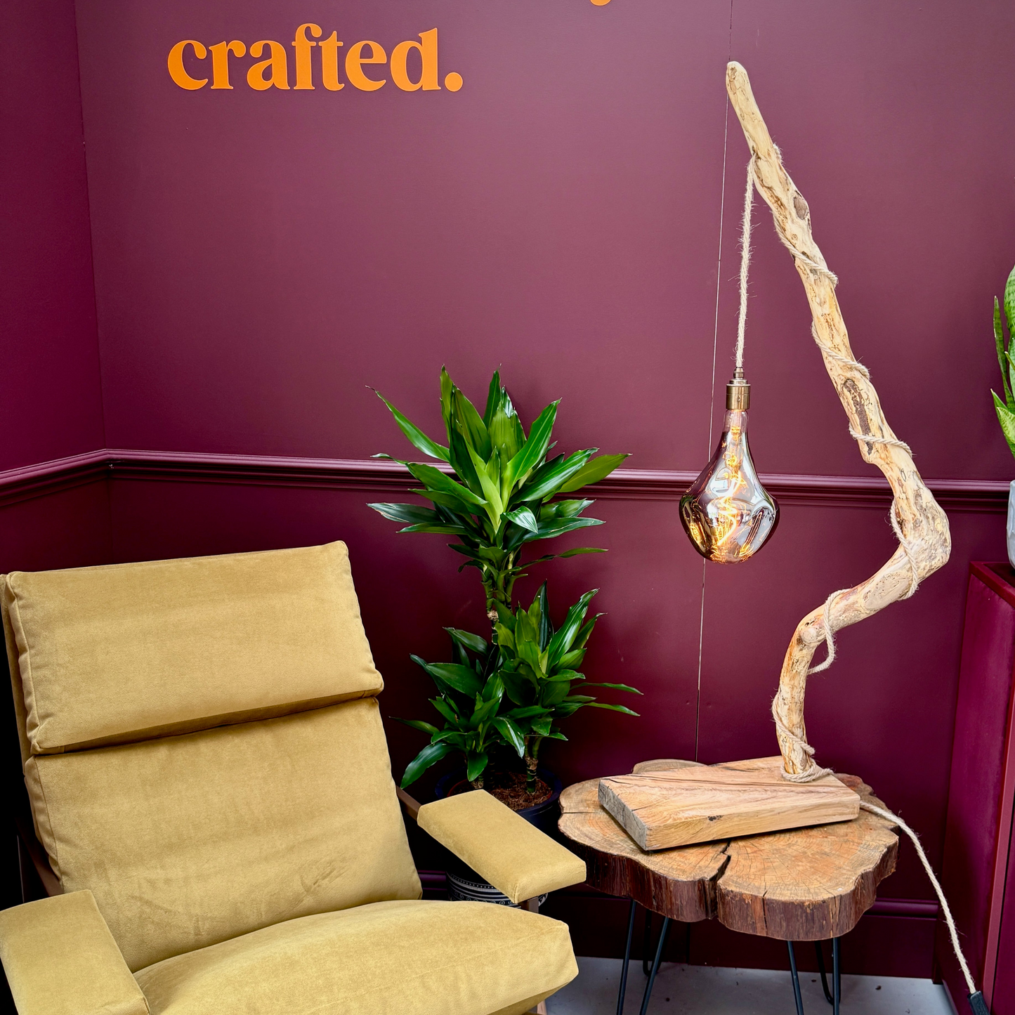 Anaïs – Reclaimed Rhododendron and Oak Branch Lamp with Jute Cable