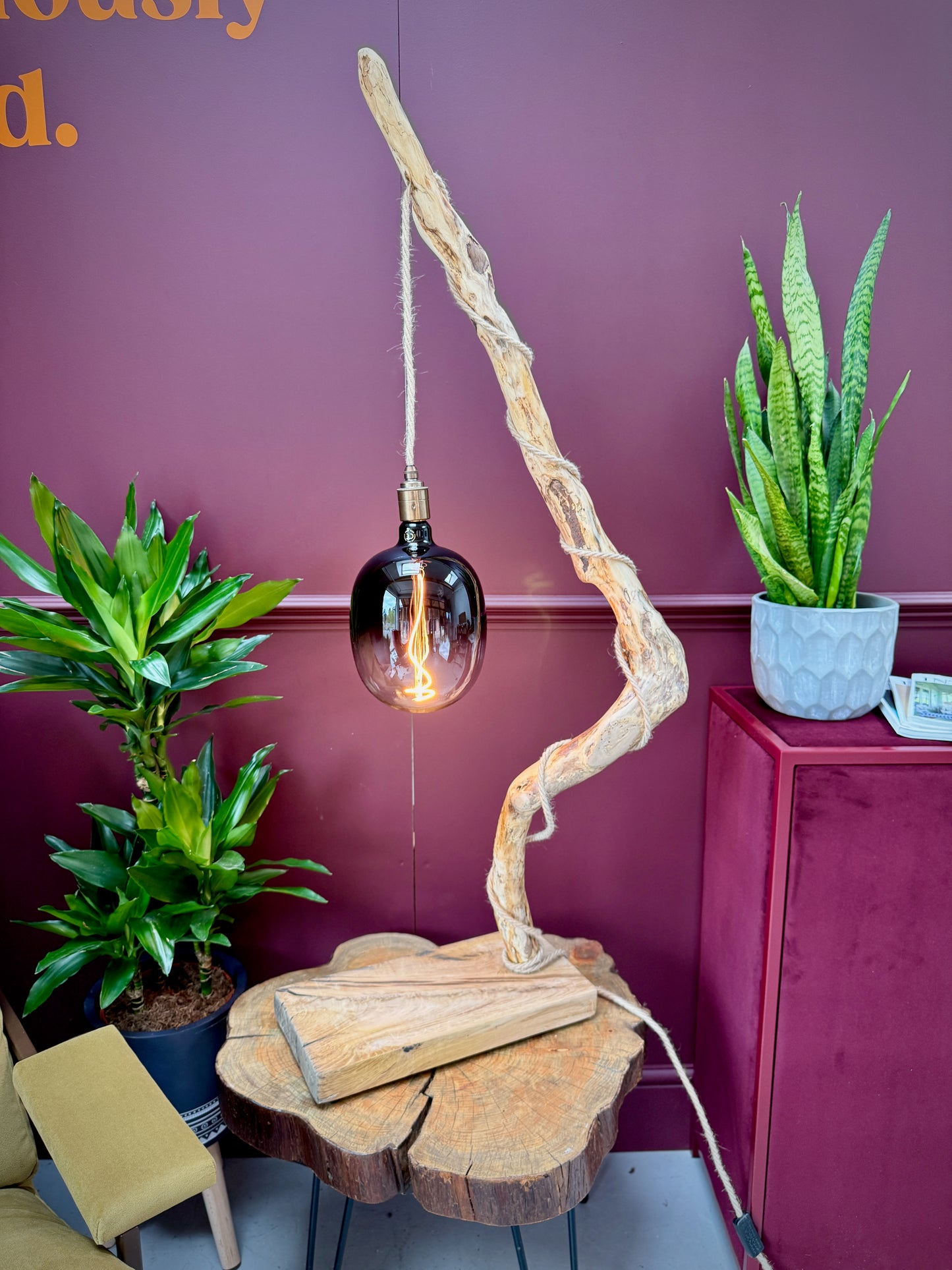 Anaïs – Reclaimed Rhododendron and Oak Branch Lamp with Jute Cable
