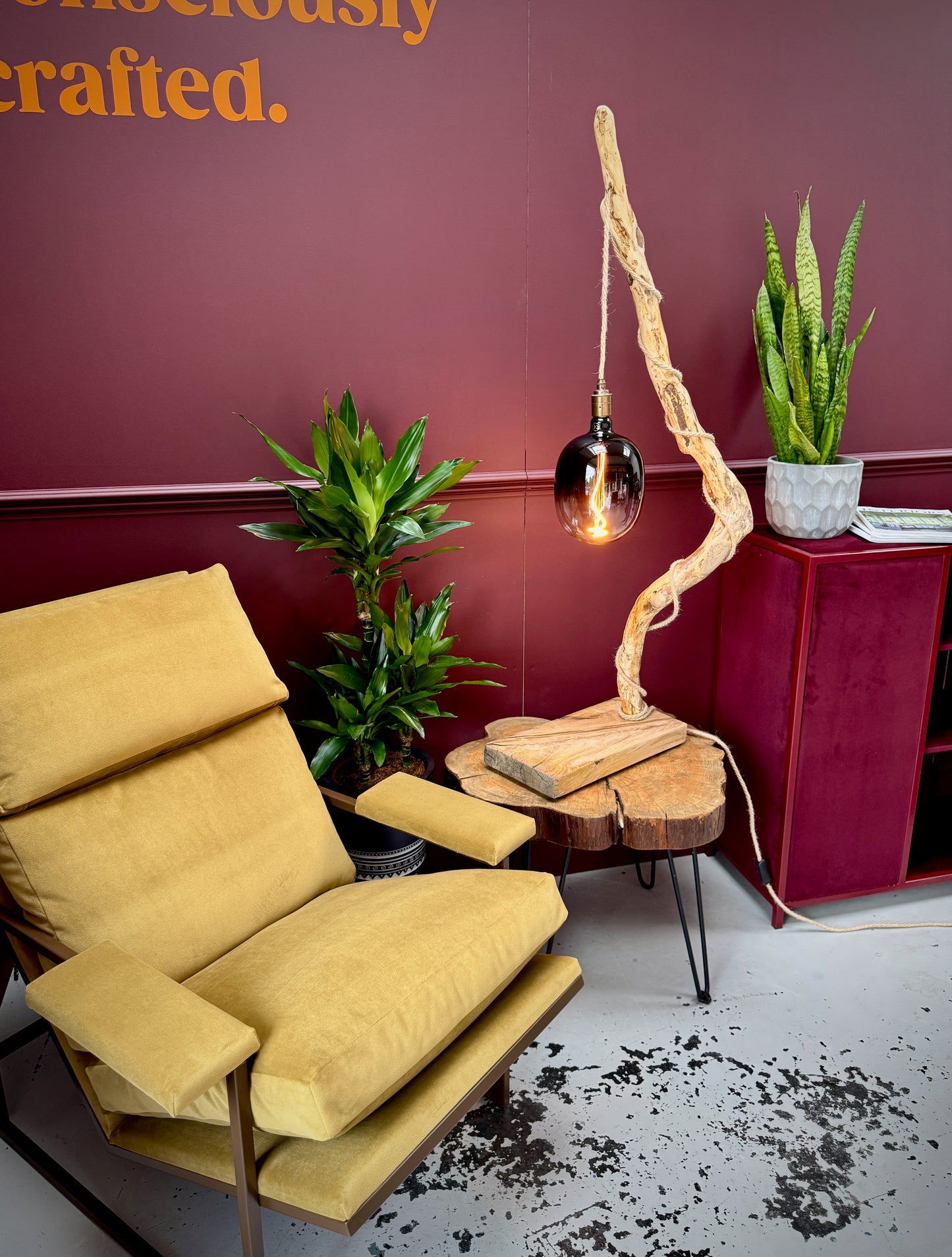 Anaïs – Reclaimed Rhododendron and Oak Branch Lamp with Jute Cable