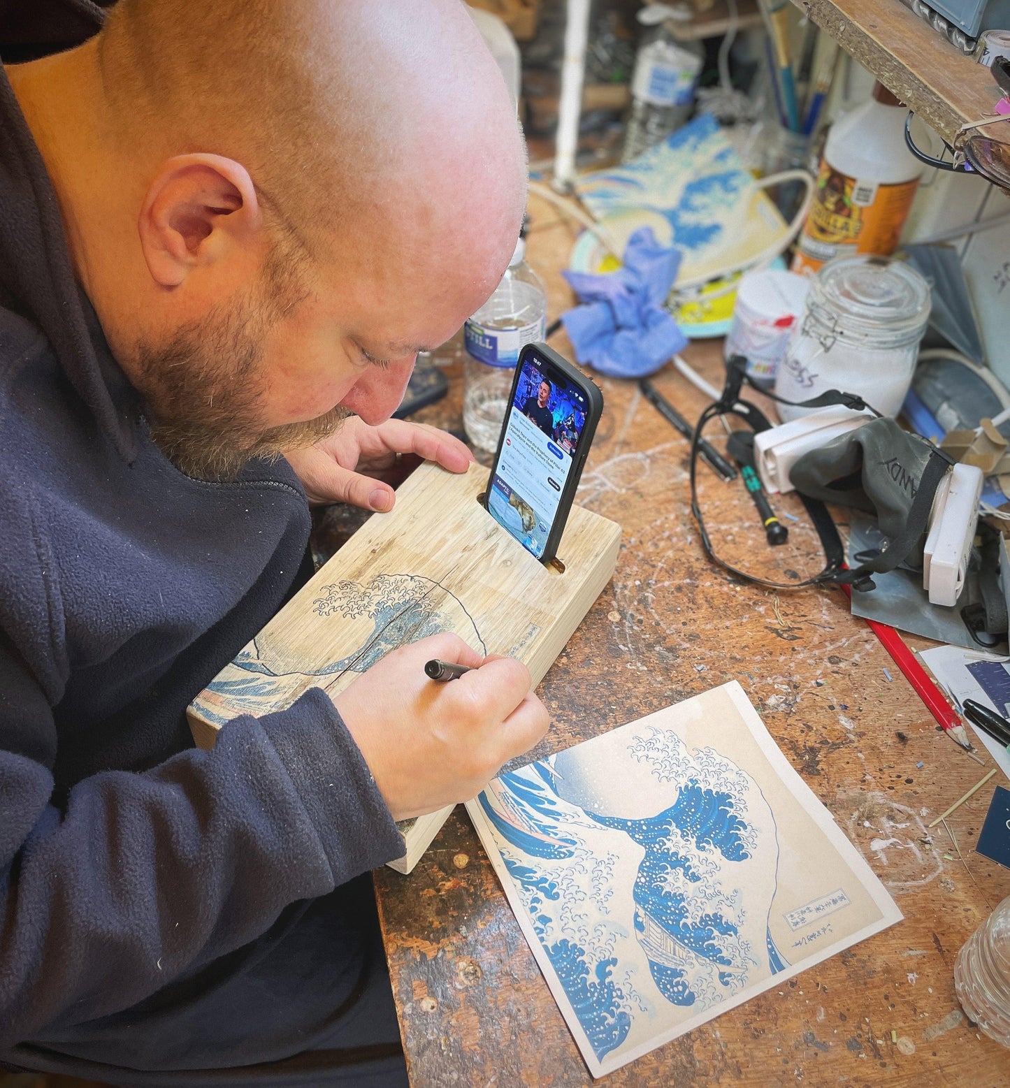 Colour Artwork: the 'Laid Back' Acoustic Speaker for smart phones - MooBoo Home