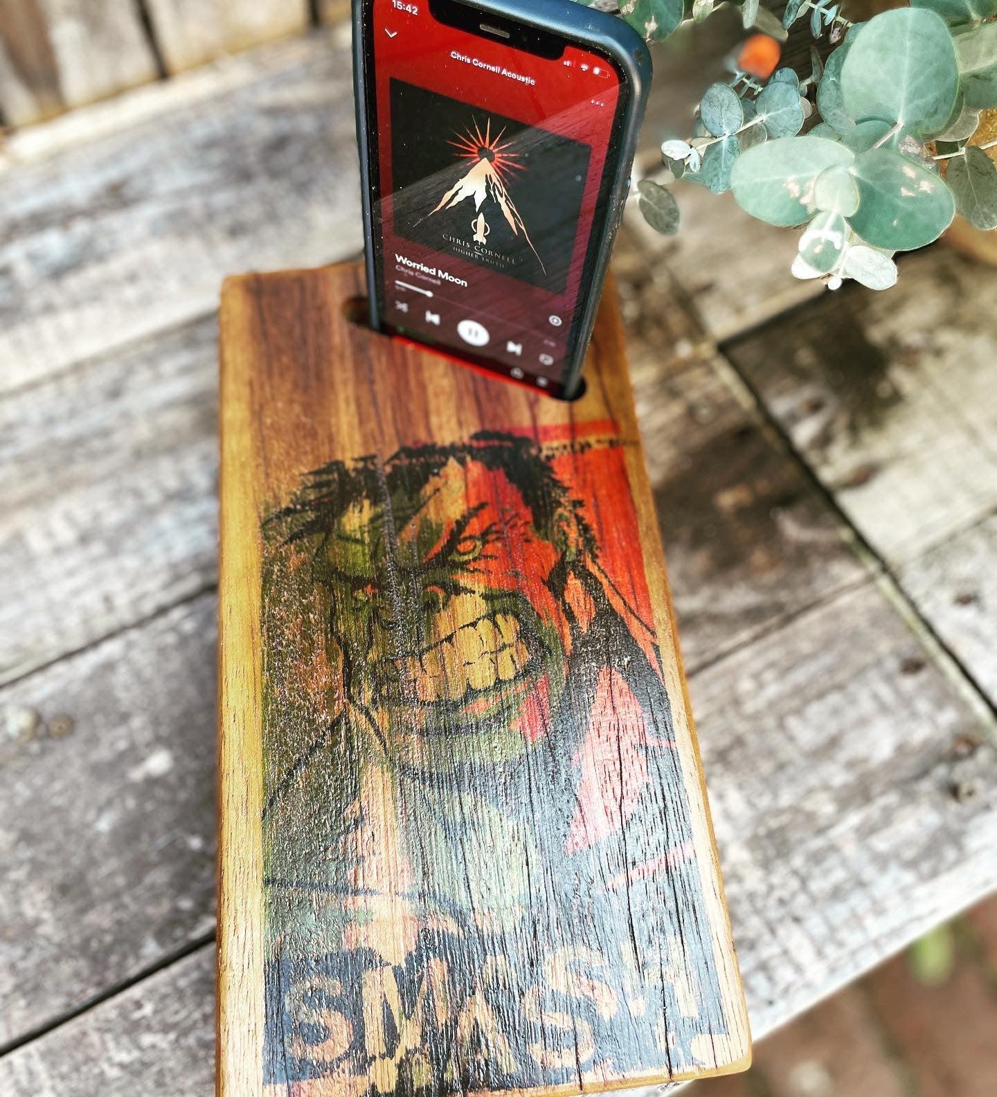 Hulk Smash Acoustic Speaker for smart phones - MooBoo Home