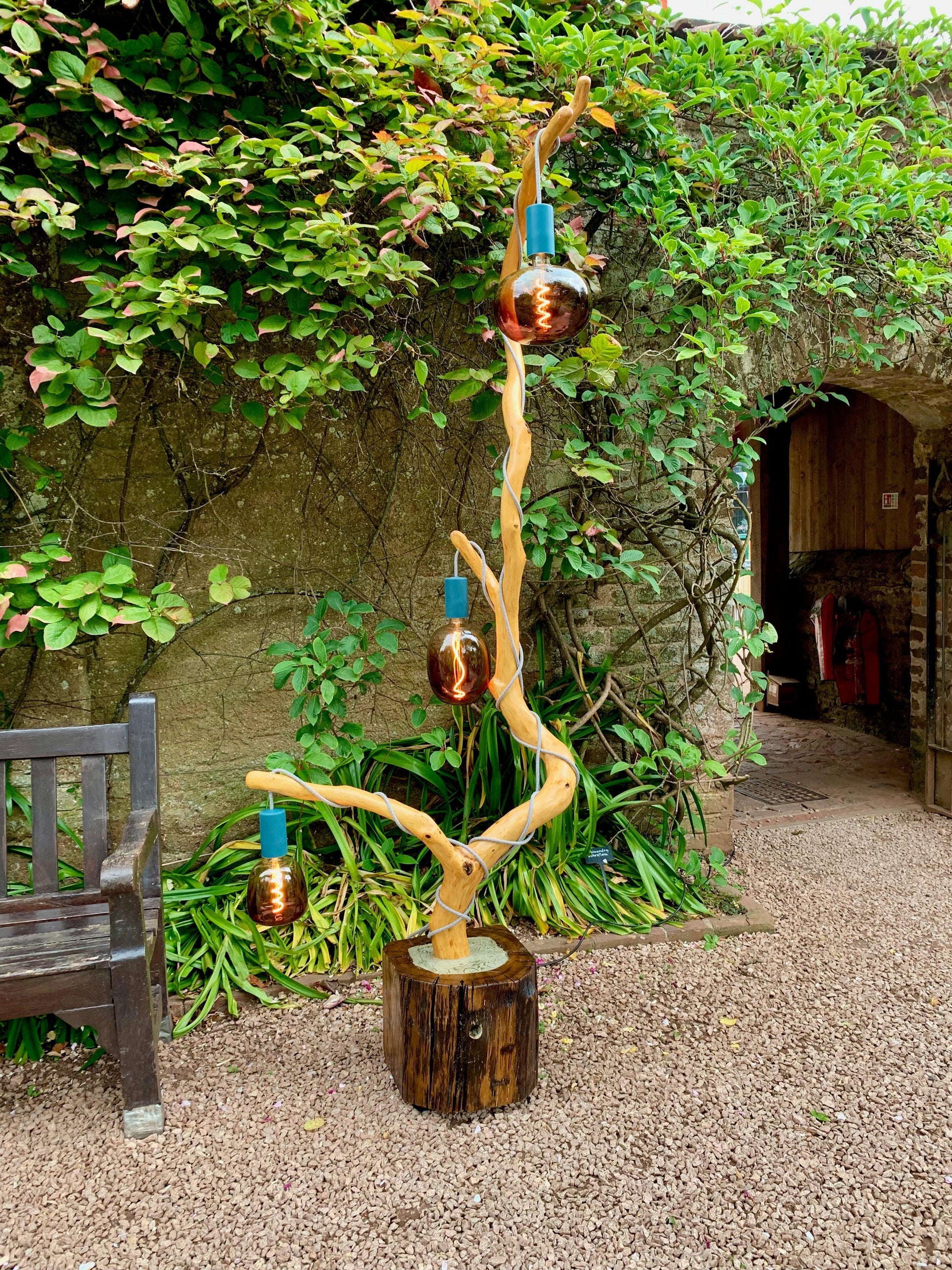 Outdoor tree lamp - MooBoo Home
