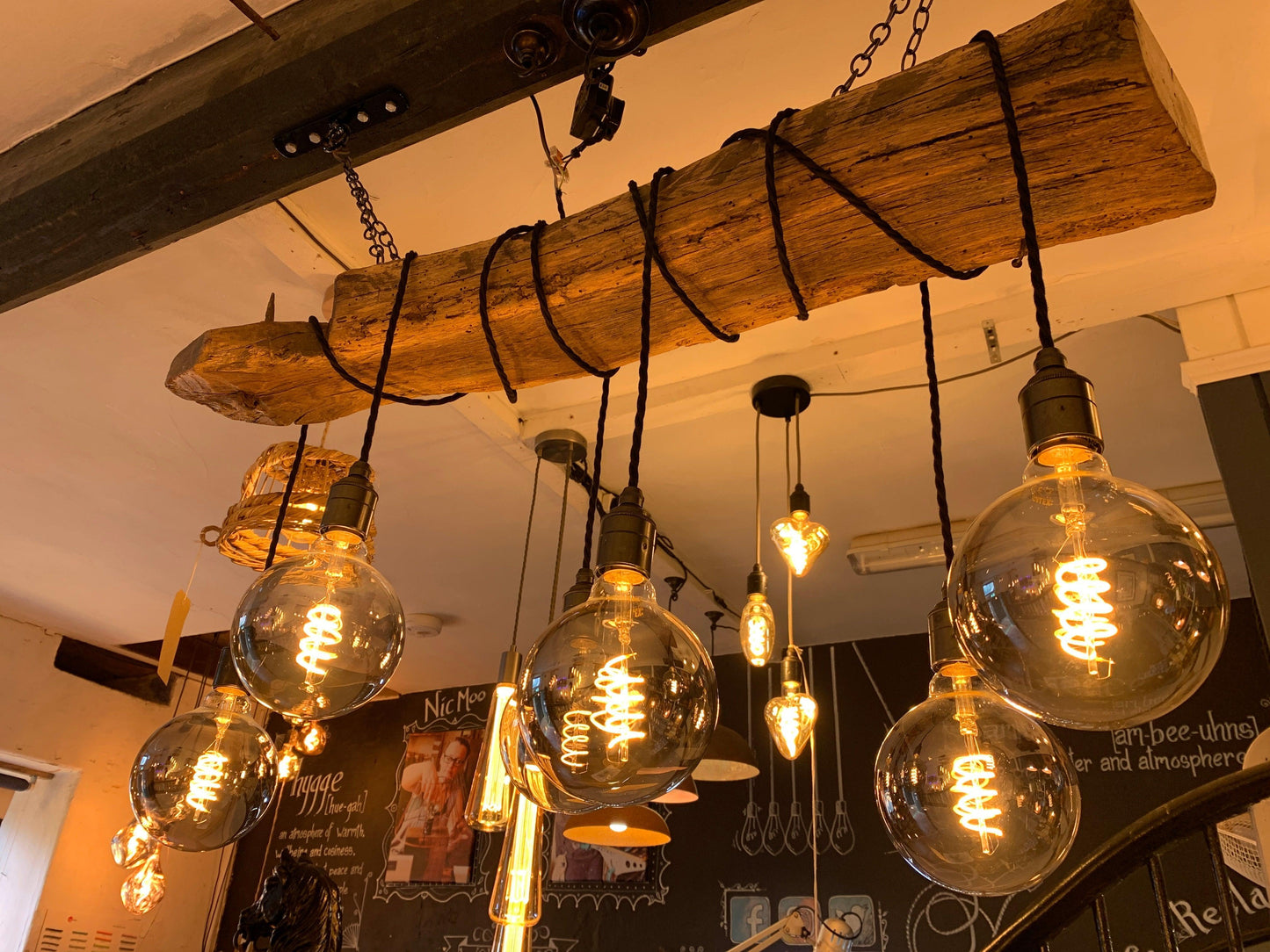 Rustic Ancient Oak Wrap Around Chandelier - MooBoo Home