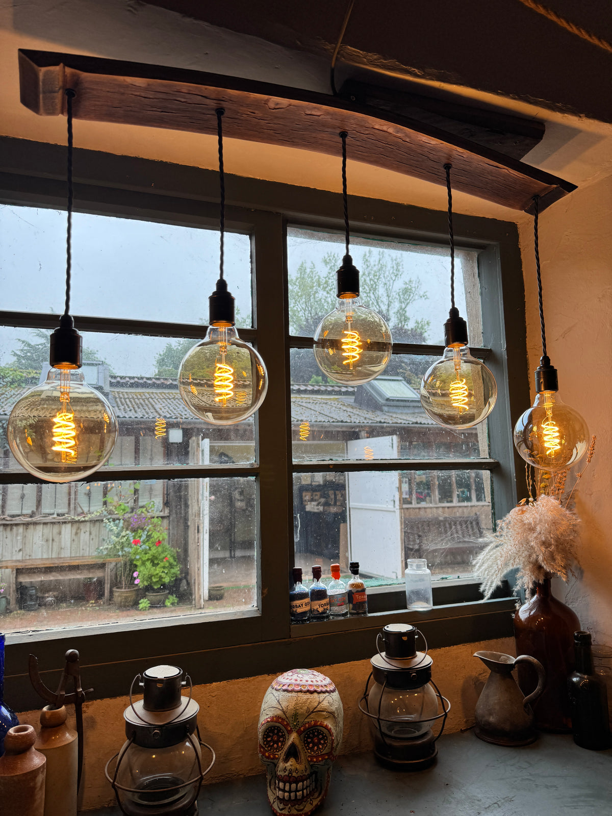 The Stave – 5 Bulb Reclaimed Whisky Barrel Chandelier