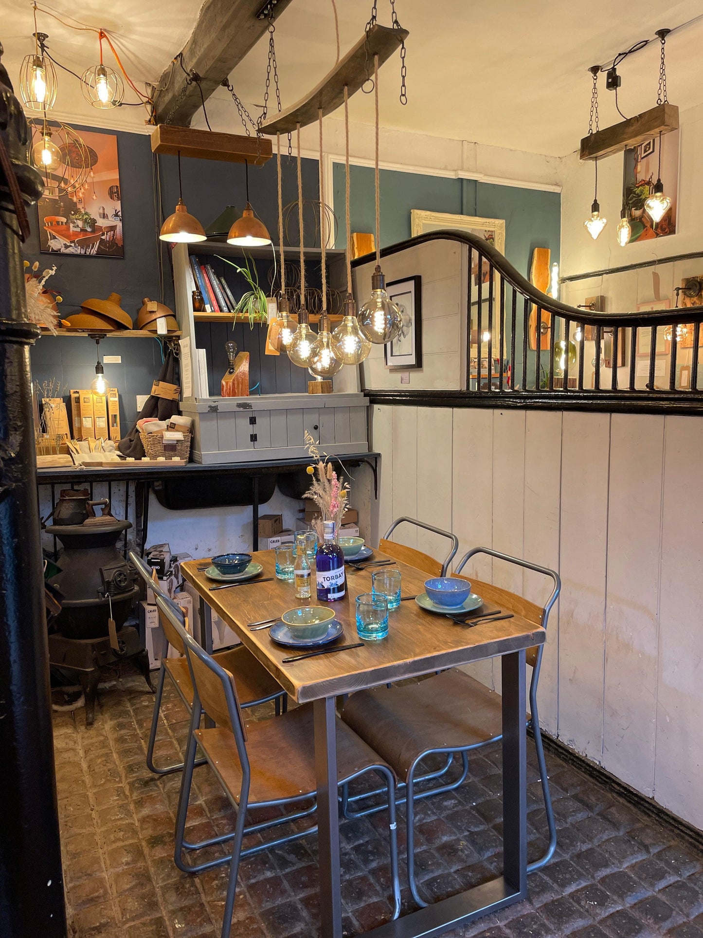 pine dining table with box steel legs