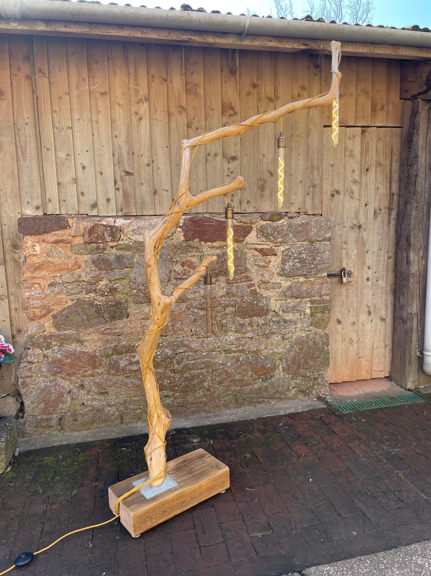 Natural Branch Standard Lamp With Four Lamp Holders - MooBoo Home