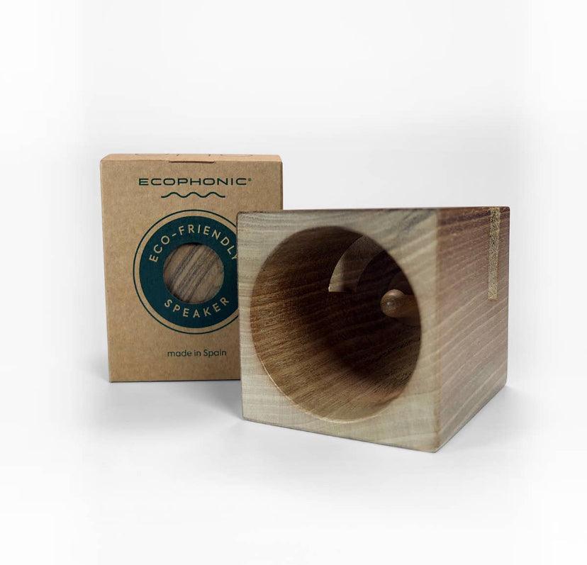 UNO® Speaker Cherry Wood | Sustainable and Artisanal - MooBoo Home